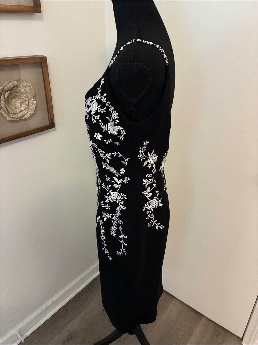 Vintage 90s Maggie London black and white embroidered dress, 10 - Picture 3 of 5